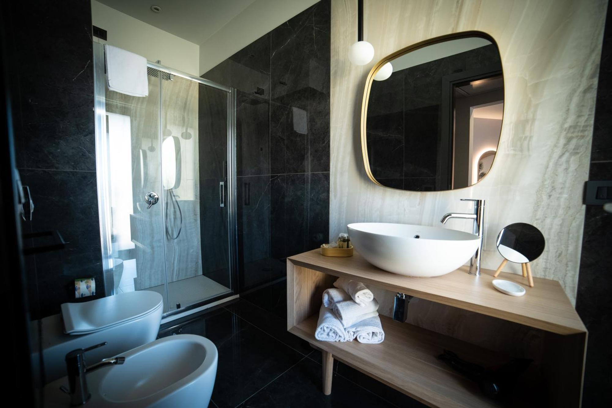 Ingrid Rooms โตรเปอา ภายนอก รูปภาพ